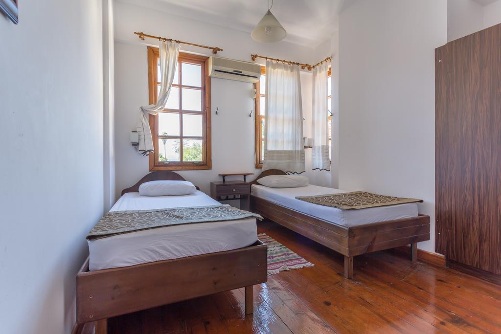 Mavi & Ani Pansiyon Antalya Ngoại thất bức ảnh