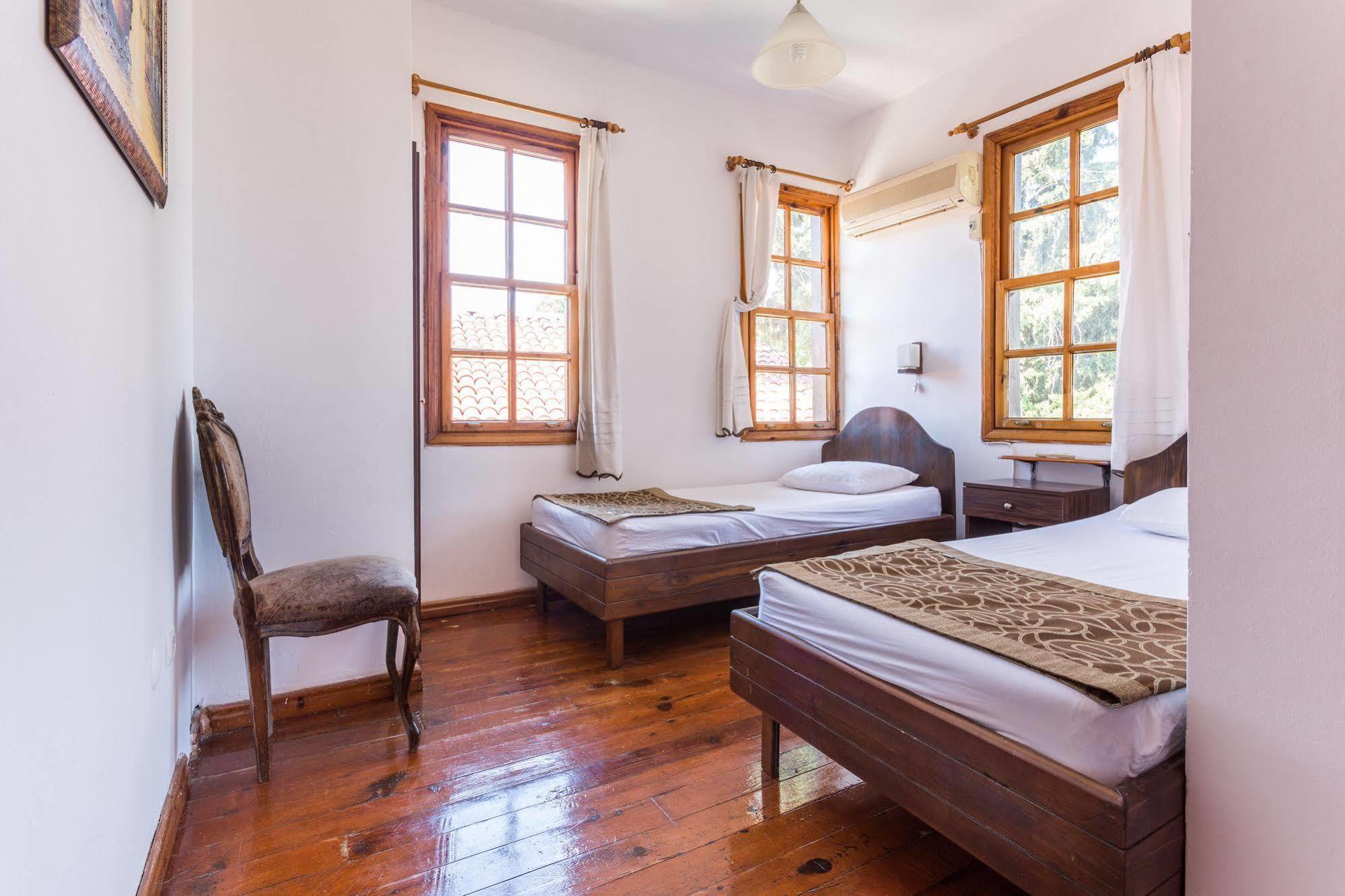 Mavi & Ani Pansiyon Antalya Ngoại thất bức ảnh